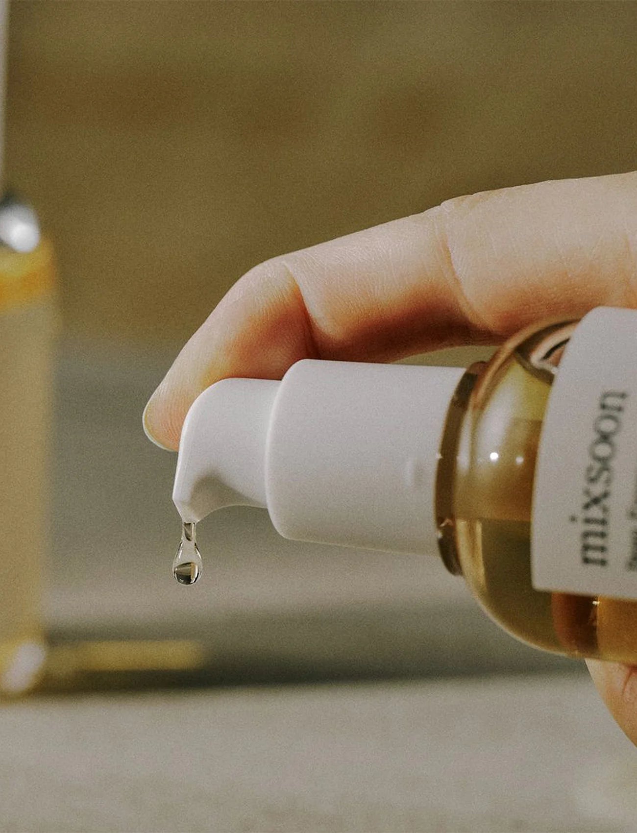 MIXSOON - Bean Essence 50 ML | Suero hidratante y limpiador de poros