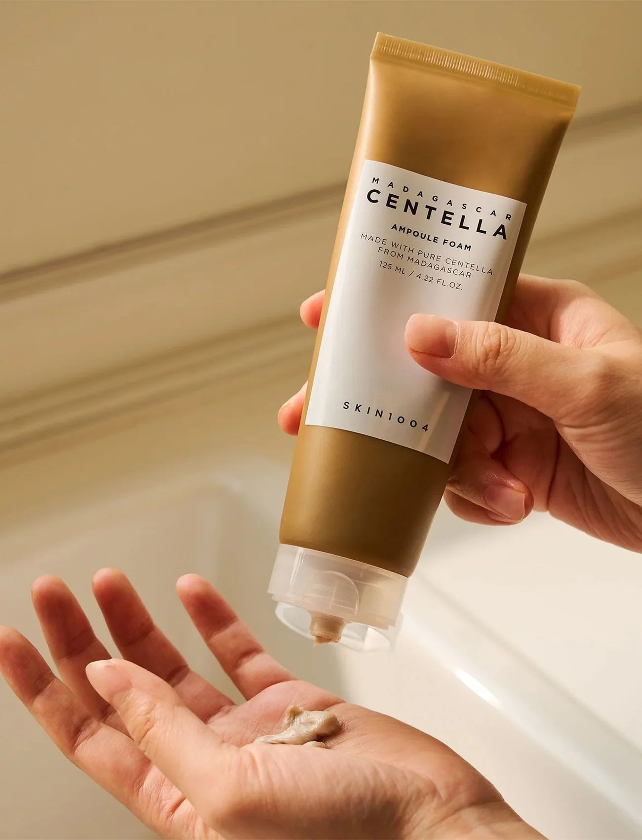 SKIN1004 - Madagscar Centella Ampoule Foam 125 ML | Limpiador calmante