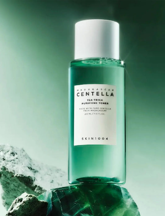 SKIN1004 - Madagascar Centella Tea-Trica Purifying Toner 210 ML | Tonico exfoliante para piel grasa antiacné